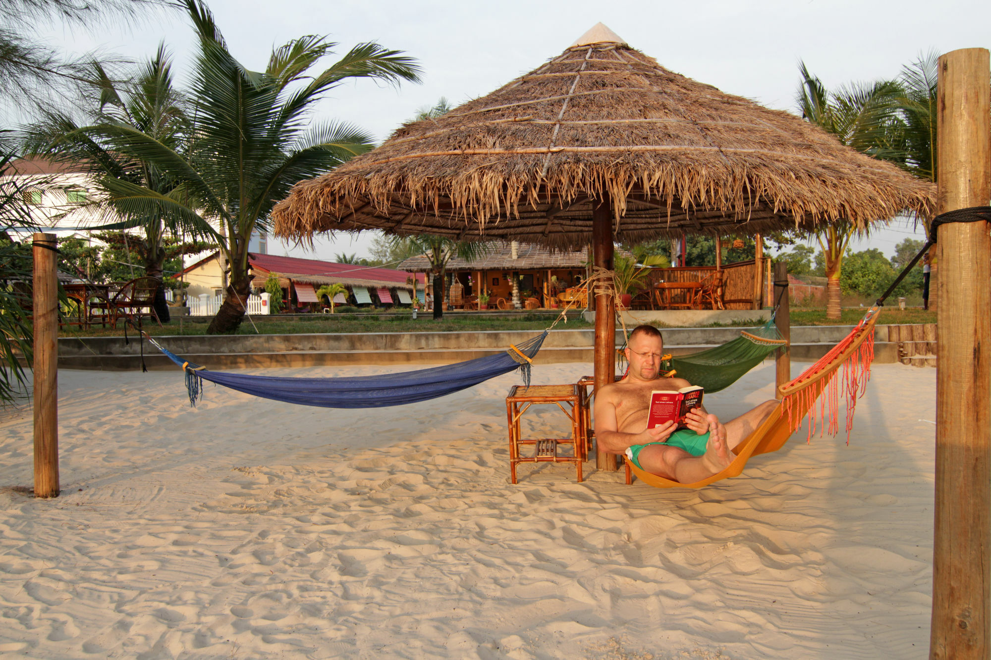 Sunset Lounge Hotel Sihanoukville Exterior photo